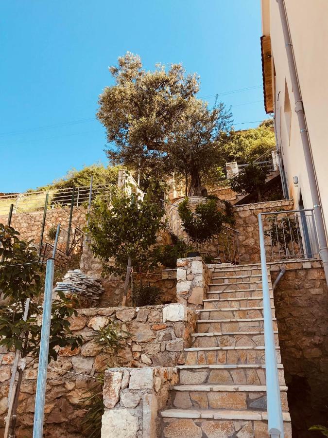 Apartamento Vila Milo Vuno Exterior foto