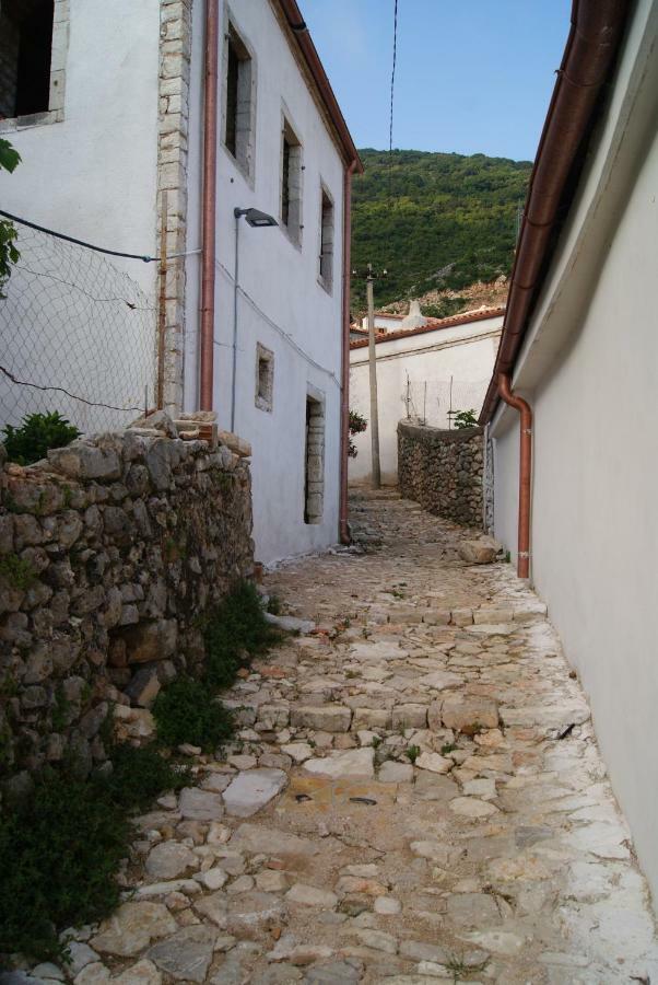 Apartamento Vila Milo Vuno Exterior foto