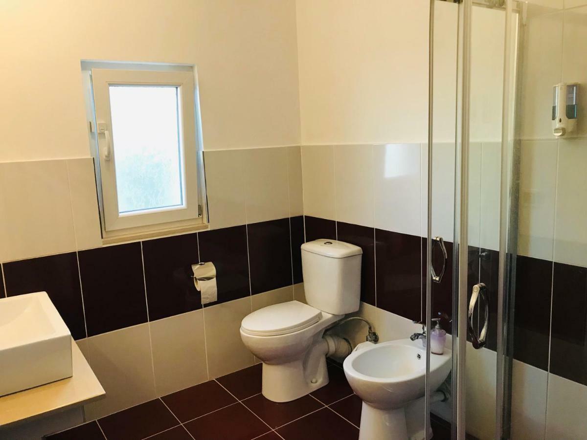 Apartamento Vila Milo Vuno Exterior foto